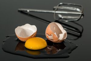 NUTRITIOUS EGG YOLK CAN GO STRAIGHT TO YOUR BEAUTIFUL NAILS